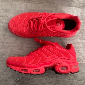 Red Nike Air Max Plus